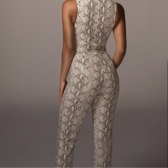 JLUXLABEL 2 Piece Annette Snake Print Set size Small - Picture 3 of 3